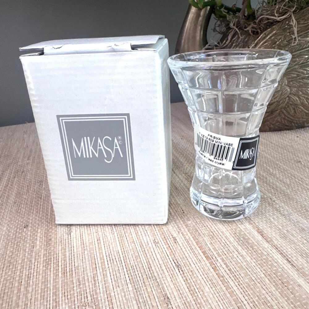 Vintage 1980s Mikasa “Prisma” Crystal Bud Vase 4", Original Box